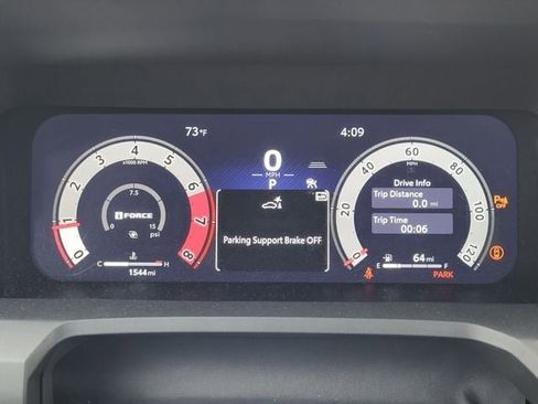 Used 2024 Toyota Tacoma TRD Off-Road image 19