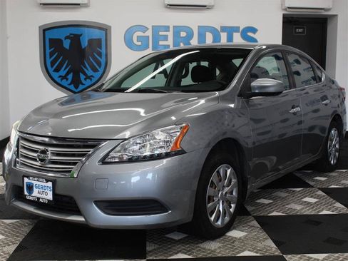 Used 2014 Nissan Sentra SV FWD image 1