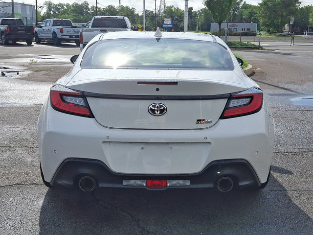 Used 2022 Toyota GR86 RWD image 23