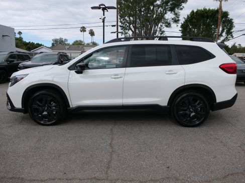 Certified 2025 Subaru Ascent Bronze Edition AWD/4WD image 2