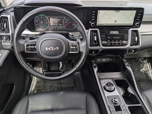 Certified 2023 Kia Sorento EX AWD/4WD image 21