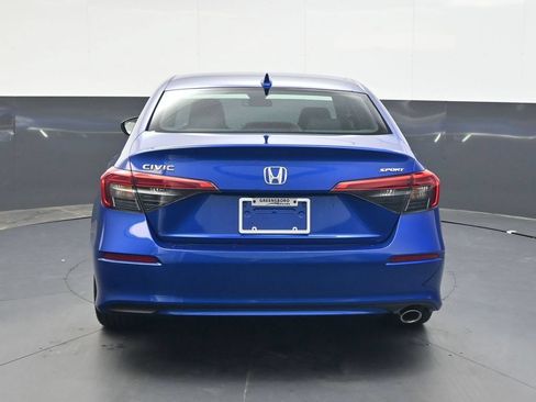 Used 2023 Honda Civic Sport image 5