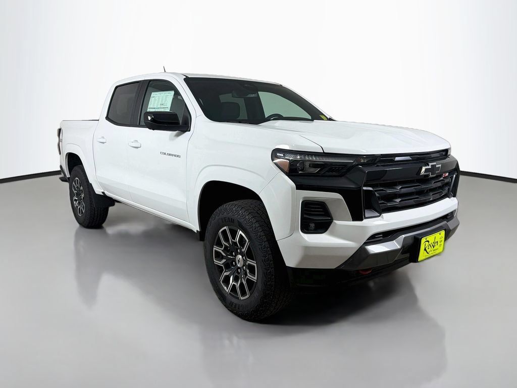 New 2026 Chevrolet Colorado Z71 w/ Technology Package AWD/4WD image 3