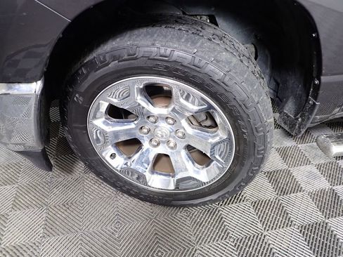 Used 2019 RAM 1500 Big Horn image 31