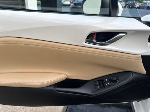 New 2026 MAZDA MX-5 Miata RF Grand Touring RWD image 15