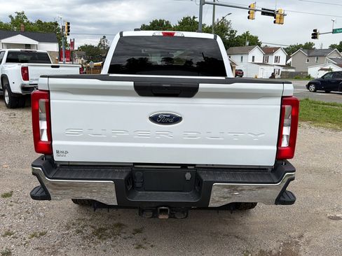 Used 2024 Ford F250 XLT w/ FX4 Off-Road Package AWD/4WD image 6