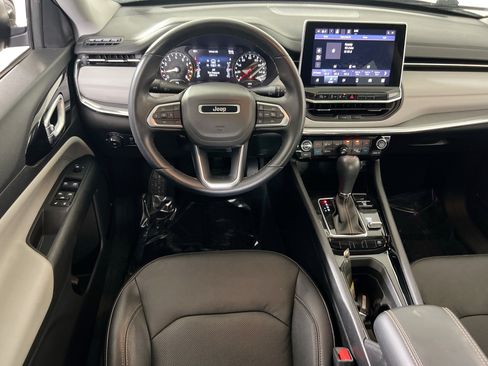 Used 2022 Jeep Compass Limited AWD/4WD image 21
