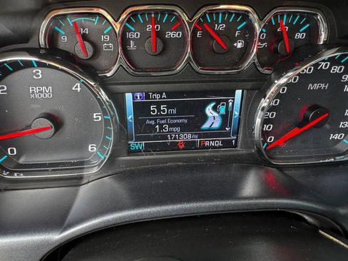Used 2018 Chevrolet Silverado 2500 High Country AWD/4WD image 20