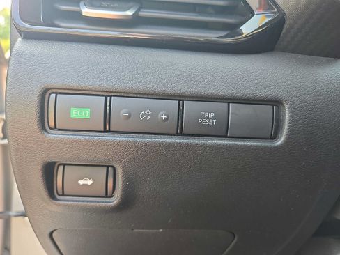 Used 2023 Nissan Sentra SV w/ All-Weather Package FWD image 22