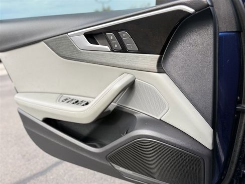 Used 2022 Audi A4 2.0T Premium Plus w/ Premium Plus Package image 23