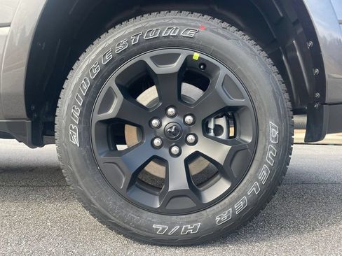 New 2026 RAM 1500 Big Horn AWD/4WD image 9