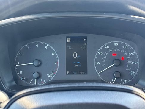 Used 2025 Toyota Corolla LE image 18