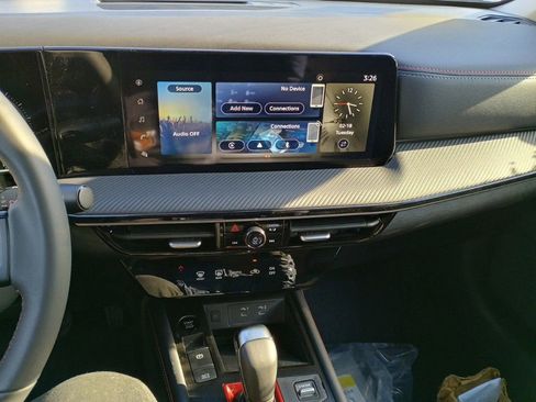 New 2025 Nissan Kicks SR image 19