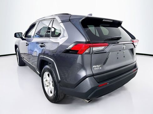 Used 2019 Toyota RAV4 XLE w/ Convenience Package AWD/4WD image 5