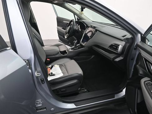 Used 2020 Subaru Outback Limited w/ Popular Package #2 AWD/4WD image 19