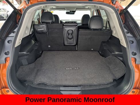 Used 2020 Nissan Rogue SL w/ Premium Package image 9