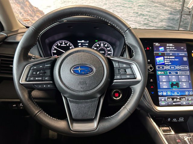 Used 2024 Subaru Outback Premium AWD/4WD image 11
