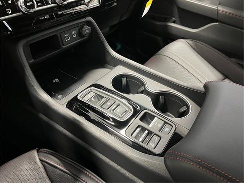 New 2025 Honda Pilot Black Edition image 20