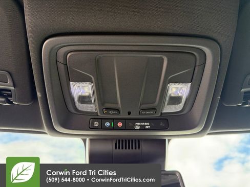 Used 2023 GMC Sierra 1500 AT4 image 35