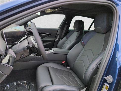 New 2026 BMW 530i RWD image 4