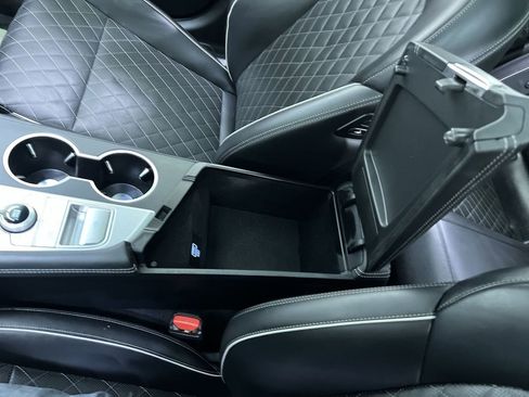 Used 2020 Genesis G70 3.3T w/ Sport Package AWD/4WD image 26