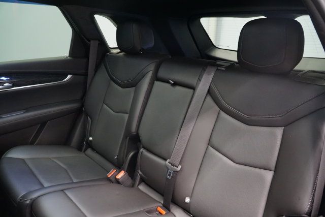 Used 2021 Cadillac XT5 Premium Luxury AWD/4WD image 23
