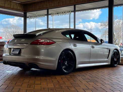 Used 2013 Porsche Panamera GTS image 10