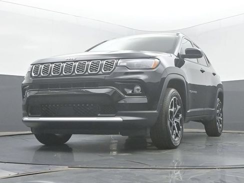 New 2026 Jeep Compass Limited w/ Sun, Sound & Navigation Group AWD/4WD image 49