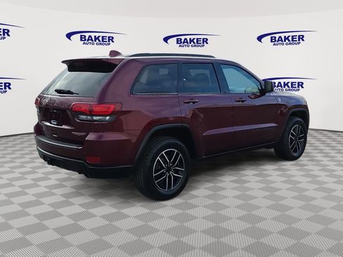 Used 2019 Jeep Grand Cherokee Trailhawk image 3