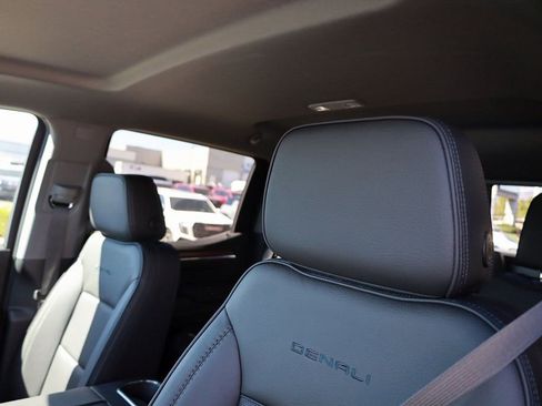 New 2026 GMC Sierra 1500 Denali AWD/4WD image 17