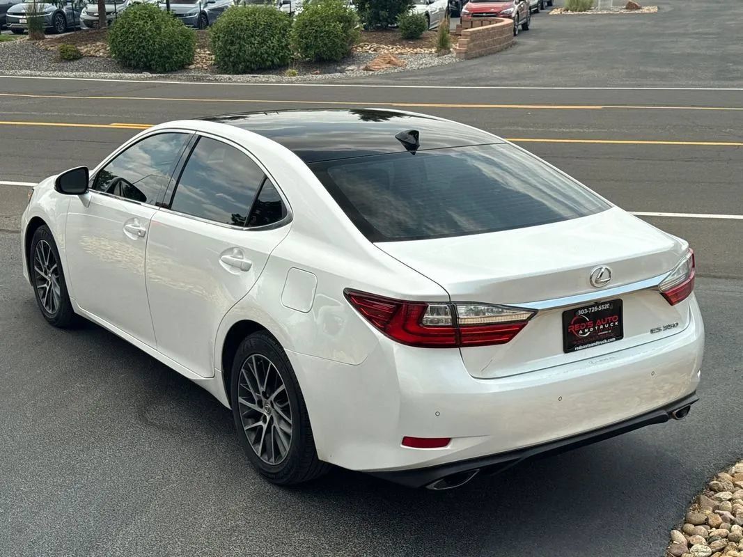 Used 2017 Lexus ES 350 w/ Navigation System Package FWD image 49