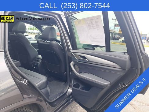 Used 2021 BMW X3 xDrive30e w/ Executive Package AWD/4WD image 22