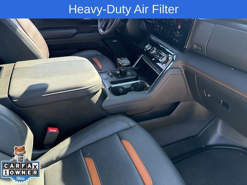 Used 2024 GMC Sierra 1500 AT4 w/ Technology Package image 28