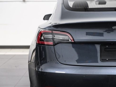 Used 2020 Tesla Model 3 Long Range image 47