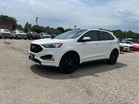 Used 2024 Ford Edge ST-Line w/ Class II Trailer Tow Package AWD/4WD image 4