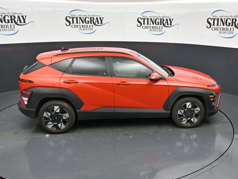 Used 2025 Hyundai Kona SEL FWD image 25
