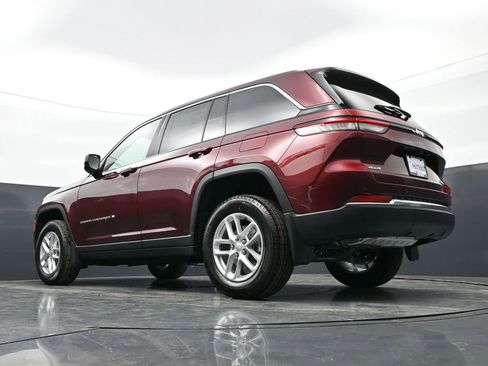 New 2026 Jeep Grand Cherokee Laredo X AWD/4WD image 36