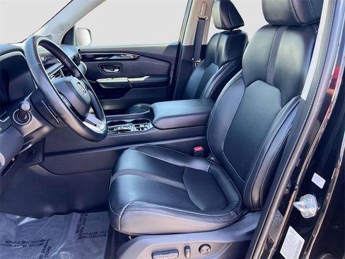 Used 2024 Honda Pilot EX-L image 19