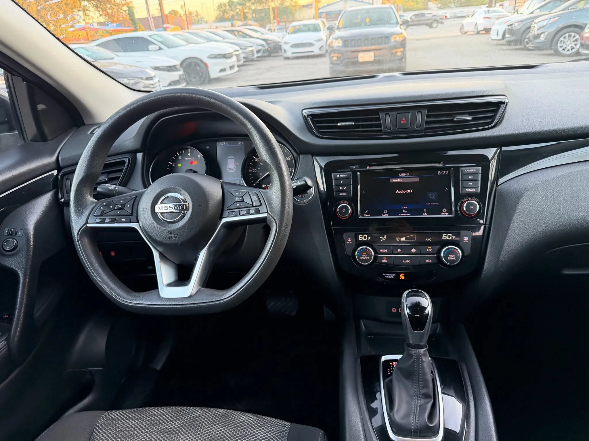 Used 2019 Nissan Rogue Sport SV FWD image 16