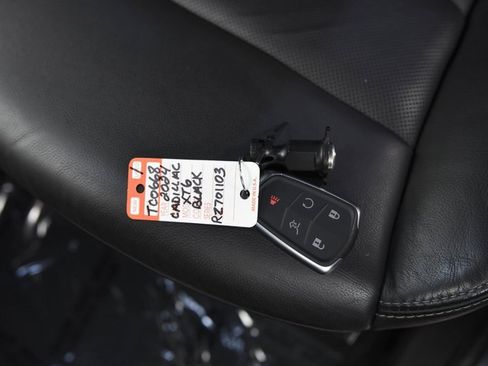 Certified 2024 Cadillac XT6 Sport w/ LPO, Floor Liner Package image 25