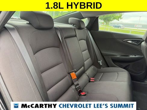 Used 2018 Chevrolet Malibu Hybrid w/ Driver Confidence Package FWD image 31