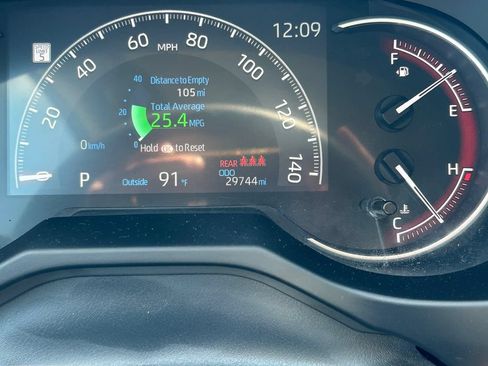 Used 2024 Toyota RAV4 XLE w/ Convenience Package FWD image 34