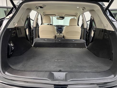 Used 2023 Nissan Murano SL image 30
