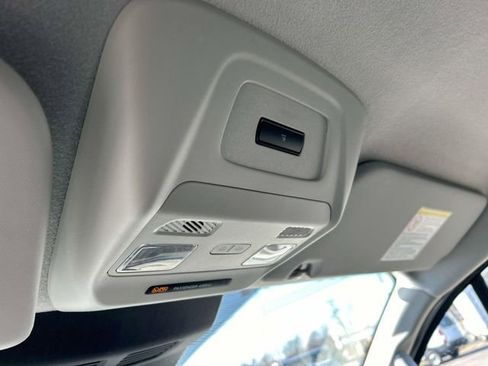 New 2026 Ford Transit 250 Base image 31