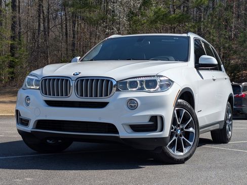 Used 2018 BMW X5 sDrive35i image 4