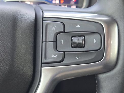 Used 2023 Chevrolet Tahoe Z71 w/ Luxury Package AWD/4WD image 30