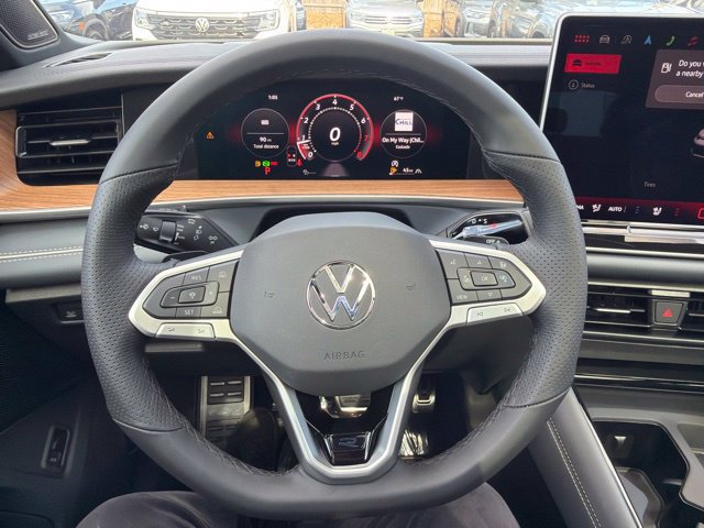 New 2026 Volkswagen Tiguan SEL R-Line AWD/4WD image 15