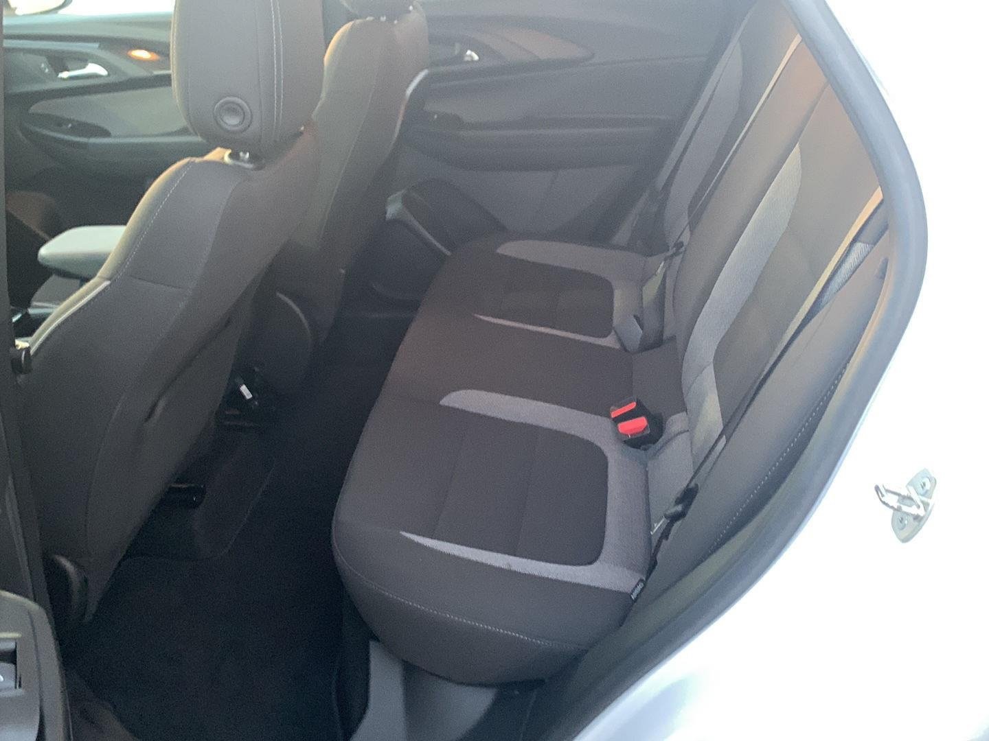 Used 2022 Chevrolet TrailBlazer LT w/ Driver Confidence Package FWD image 21