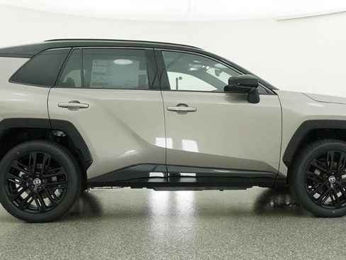 New 2026 Toyota RAV4 XSE AWD/4WD image 15
