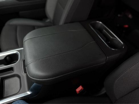 Certified 2025 Chevrolet Silverado 1500 LT Trail Boss w/ Convenience Package II image 32